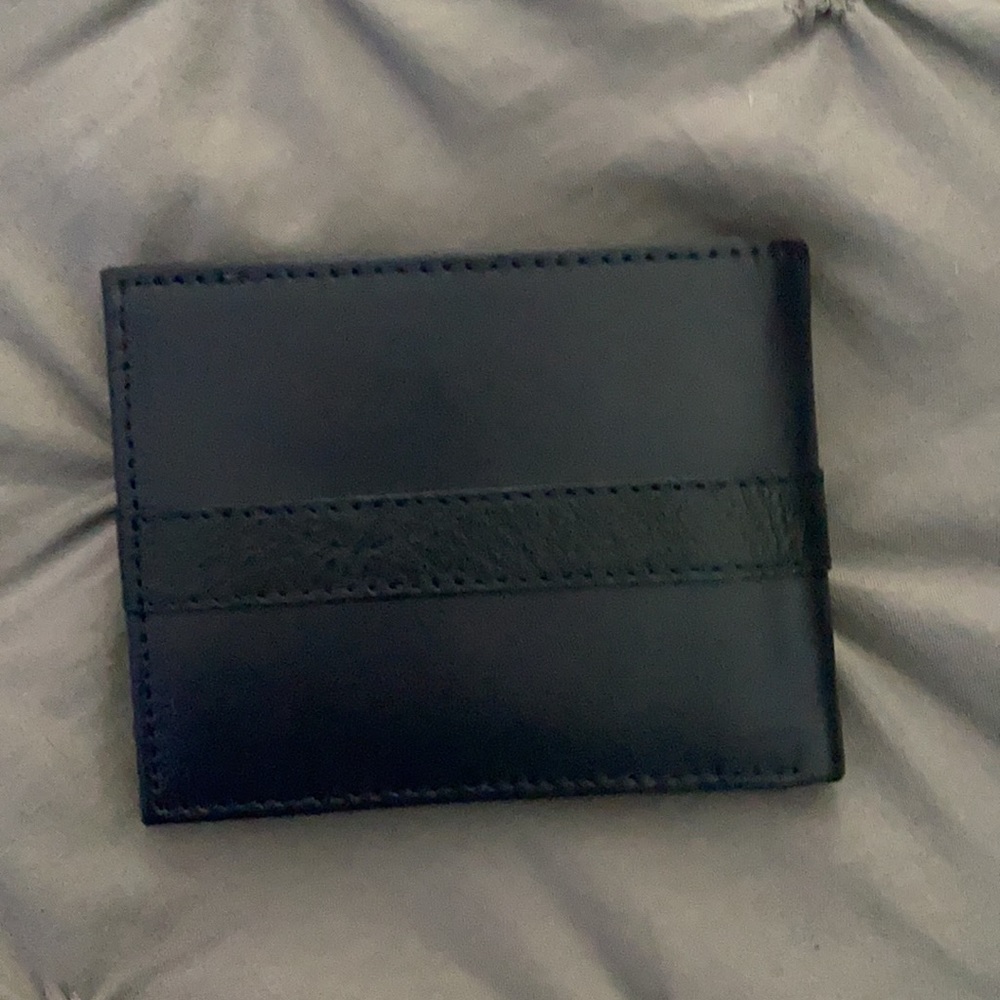 Tommy Hilfiger wallet - Picture 5 of 7